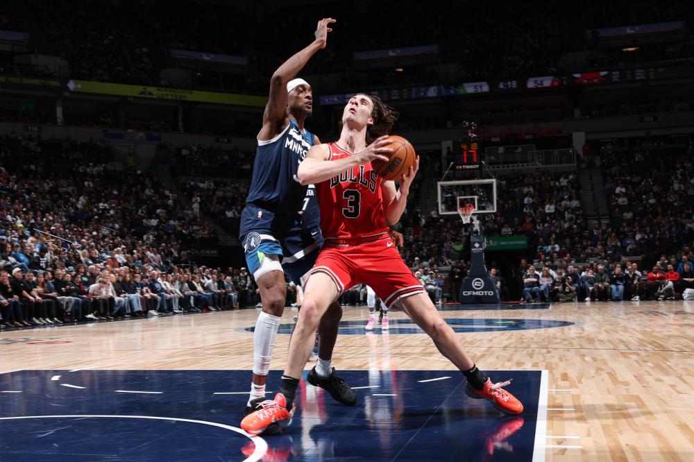 郑赛赛能够 郑赛赛能够