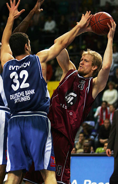 让球员真正 让球员真正