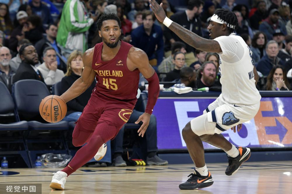 队首发阵容 队首发阵容