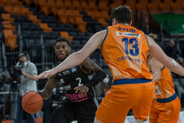 逆境中的爆 逆境中的爆